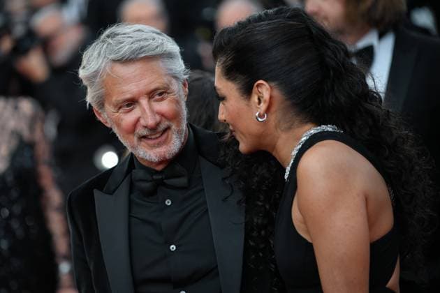 77eme Festival International du Film de Cannes Montee des marches du film La plus precieuse des marchandises Festival de Cannes 2024 77e Ã dition montee La plus precieuse des marchandises Antoine De Caunes 305502 2024 05 24  Copyright: xLionelxGuericolas MPPx STAR_305502_109