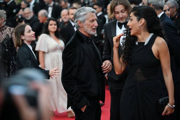 77eme Festival International du Film de Cannes Montee des marches du film La plus precieuse des marchandises Festival de Cannes 2024 77e Ã dition montee La plus precieuse des marchandises Antoine De Caunes 305502 2024 05 24  Copyright: xLionelxGuericolas MPPx STAR_305502_110