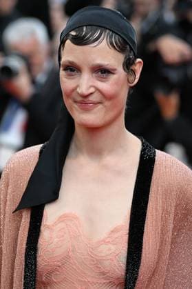 77eme Festival International du Film de Cannes Montee des marches du film La plus precieuse des marchandises Festival de Cannes 2024 77e Ã dition montee La plus precieuse des marchandises Vicky Krieps 305502 2024 05 24  Copyright: xLionelxGuericolas MPPx STAR_305502_135