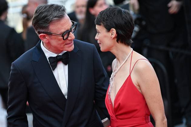 77eme Festival International du Film de Cannes Montee des marches du film La plus precieuse des marchandises Festival de Cannes 2024 77e Ã dition montee La plus precieuse des marchandises Michel Hazavanicius, Berenice Bejo 305502 2024 05 24  Copyright: xLionelxGuericolas MPPx STAR_305502_155