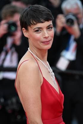 77eme Festival International du Film de Cannes Montee des marches du film La plus precieuse des marchandises Festival de Cannes 2024 77e Ã dition montee La plus precieuse des marchandises Berenice Bejo 305502 2024 05 24  Copyright: xLionelxGuericolas MPPx STAR_305502_160
