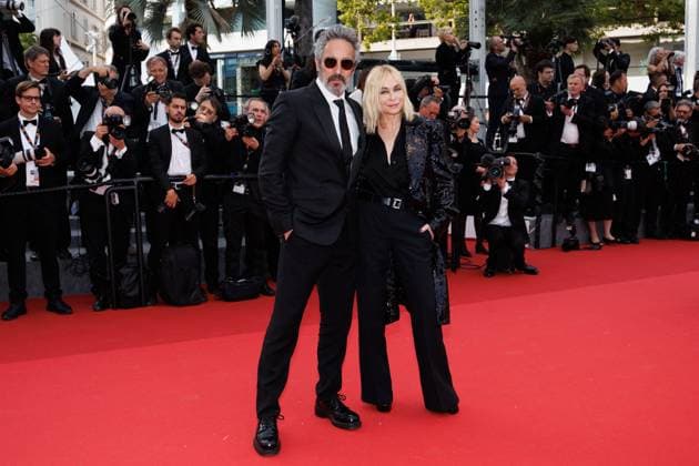 M MontÃ e des marches du film Â La plus prÃ cieuse des marchandises Â lors du 77eme Festival International du Film de Cannes FrÃ dÃ ric Chaudier et sa femme Emmanuelle BÃ art MontÃ e des marches du film Â La plus prÃ cieuse des marchandises Â lors du 77eme Festival International du Film de Cannes, au Palais des Festivals Ã Cannes On may 24th 2024 Jacovides Moreau Bestimage Red carpet of the movie Â The most precious of cargoes Â during the 77th Cannes International Film Festival at the Palais des Festivals in Cannes, France On may 24th 2024 Cannes France  Copyright: xJACOVIDES-MOREAUx xBESTIMAGExJACOVIDES-MOREAUx xBESTIMAGEx