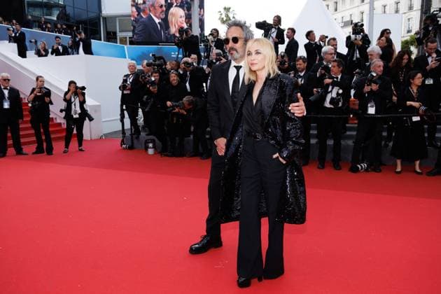 M MontÃ e des marches du film Â La plus prÃ cieuse des marchandises Â lors du 77eme Festival International du Film de Cannes FrÃ dÃ ric Chaudier et sa femme Emmanuelle BÃ art MontÃ e des marches du film Â La plus prÃ cieuse des marchandises Â lors du 77eme Festival International du Film de Cannes, au Palais des Festivals Ã Cannes On may 24th 2024 Jacovides Moreau Bestimage Red carpet of the movie Â The most precious of cargoes Â during the 77th Cannes International Film Festival at the Palais des Festivals in Cannes, France On may 24th 2024 Cannes France  Copyright: xJACOVIDES-MOREAUx xBESTIMAGExJACOVIDES-MOREAUx xBESTIMAGEx