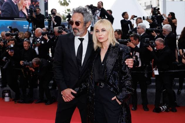 M MontÃ e des marches du film Â La plus prÃ cieuse des marchandises Â lors du 77eme Festival International du Film de Cannes FrÃ dÃ ric Chaudier et sa femme Emmanuelle BÃ art MontÃ e des marches du film Â La plus prÃ cieuse des marchandises Â lors du 77eme Festival International du Film de Cannes, au Palais des Festivals Ã Cannes On may 24th 2024 Jacovides Moreau Bestimage Red carpet of the movie Â The most precious of cargoes Â during the 77th Cannes International Film Festival at the Palais des Festivals in Cannes, France On may 24th 2024 Cannes France  Copyright: xJACOVIDES-MOREAUx xBESTIMAGExJACOVIDES-MOREAUx xBESTIMAGEx