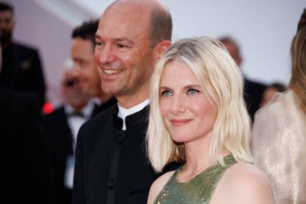 M MontÃ e des marches du film Â La plus prÃ cieuse des marchandises Â lors du 77eme Festival International du Film de Cannes MÃ lanie Laurent MontÃ e des marches du film Â La plus prÃ cieuse des marchandises Â lors du 77eme Festival International du Film de Cannes, au Palais des Festivals Ã Cannes Le 24 mai 2024 Jacovides Moreau Bestimage Red carpet of the movie Â The most precious of cargoes Â during the 77th Cannes International Film Festival at the Palais des Festivals in Cannes, France On may 24th 2024 Cannes France  Copyright: xJACOVIDES-MOREAUx xBESTIMAGExJACOVIDES-MOREAUx xBESTIMAGEx