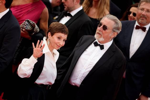J MontÃ e des marches du film Â La plus prÃ cieuse des marchandises Â lors du 77eme Festival International du Film de Cannes Ariane Ascaride et son mari Robert GuÃ diguian MontÃ e des marches du film Â La plus prÃ cieuse des marchandises Â lors du 77eme Festival International du Film de Cannes, au Palais des Festivals Ã Cannes On may 24th 2024 Jacovides Moreau Bestimage Red carpet of the movie Â The most precious of cargoes Â during the 77th Cannes International Film Festival at the Palais des Festivals in Cannes, France On may 24th 2024 Cannes France  Copyright: xJACOVIDES-MOREAUx xBESTIMAGExJACOVIDES-MOREAUx xBESTIMAGEx