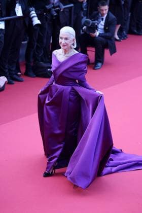 J MontÃ e des marches du film Â La plus prÃ cieuse des marchandises Â lors du 77eme Festival International du Film de Cannes Helen Mirren MontÃ e des marches du film Â La plus prÃ cieuse des marchandises Â lors du 77eme Festival International du Film de Cannes, au Palais des Festivals Ã Cannes Le 24 mai 2024 Jacovides Moreau Bestimage Red carpet of the movie Â The most precious of cargoes Â during the 77th Cannes International Film Festival at the Palais des Festivals in Cannes, France On may 24th 2024 Cannes France  Copyright: xJACOVIDES-MOREAUx xBESTIMAGExJACOVIDES-MOREAUx xBESTIMAGEx