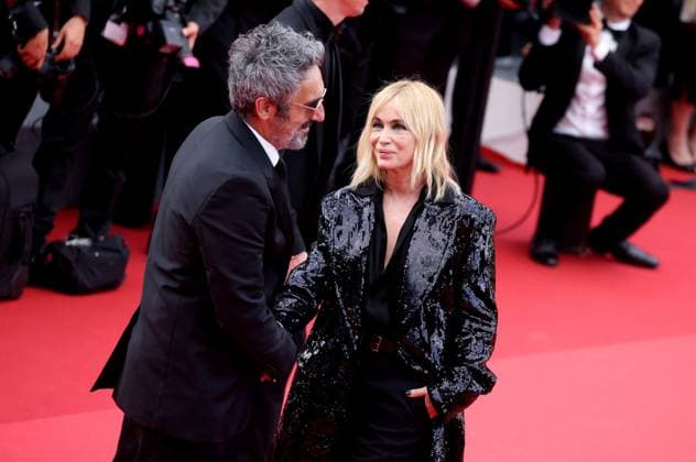 J MontÃ e des marches du film Â La plus prÃ cieuse des marchandises Â lors du 77eme Festival International du Film de Cannes FrÃ dÃ ric Chaudier et sa femme Emmanuelle BÃ art MontÃ e des marches du film Â La plus prÃ cieuse des marchandises Â lors du 77eme Festival International du Film de Cannes, au Palais des Festivals Ã Cannes On may 24th 2024 Jacovides Moreau Bestimage Red carpet of the movie Â The most precious of cargoes Â during the 77th Cannes International Film Festival at the Palais des Festivals in Cannes, France On may 24th 2024 Cannes France  Copyright: xJACOVIDES-MOREAUx xBESTIMAGExJACOVIDES-MOREAUx xBESTIMAGEx