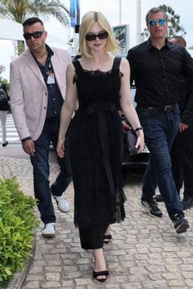 Cannes - Elle Fannning At The Martinez Elle Fanning is spotted at Hotel Martinez during the 77th Film Festival of Cannes, on May 24, 2024 in Cannes, France. Photo by Marco Piovanotto ABACAPRESS.COM Cannes France  Copyright: xPiovanottoxMarco ABACAx