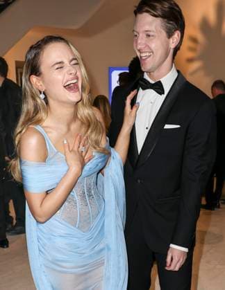 Cannes - Joey King At The Martinez Joey King and Steven Piet are spotted at Hotel Martinez during the 77th Film Festival of Cannes, on May 24, 2024 in Cannes, France. Photo by Marco Piovanotto ABACAPRESS.COM Cannes France  Copyright: xPiovanottoxMarco ABACAx