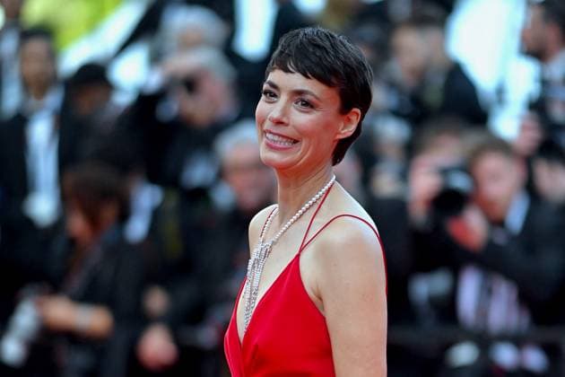 Cannes - La Plus Precieuse Des Marchandises Screening Berenice Bejo attends the screening of the film La Plus Precieuse Des Marchandises (The Most Precious Of Cargoes) Red Carpet at the 77th Cannes Film Festival at Palais des Festivals on May 24, 2024 in Cannes, France. Photo by Franck Castel ABACAPRESS.COM Cannes France  Copyright: xCastelxFranck ABACAx
