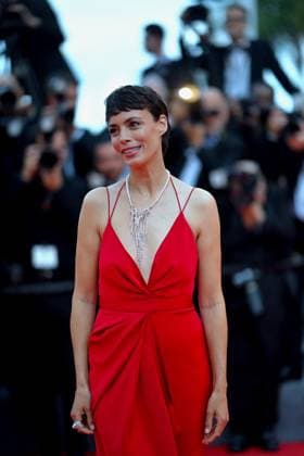 Cannes - La Plus Precieuse Des Marchandises Screening Berenice Bejo attends the screening of the film La Plus Precieuse Des Marchandises (The Most Precious Of Cargoes) Red Carpet at the 77th Cannes Film Festival at Palais des Festivals on May 24, 2024 in Cannes, France. Photo by Franck Castel ABACAPRESS.COM Cannes France  Copyright: xCastelxFranck ABACAx