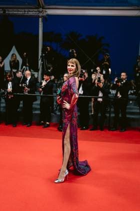 77th International Cannes Film Festival Red carpet 77eme Festival International du Film de Cannes Montee des marches du film She got No Name 305515 2024 05 24 Alpes Maritimes Cannes France Bel, FrÃ?dÃ rique  Copyright: xTerencexBaelenx STAR_305515_002