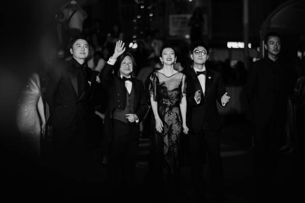 77th International Cannes Film Festival Red carpet 77eme Festival International du Film de Cannes Montee des marches du film She got No Name 305515 2024 05 24 Alpes Maritimes Cannes France Zhang, Ziyi  Copyright: xTerencexBaelenx STAR_305515_068
