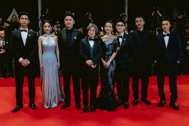 77th International Cannes Film Festival Red carpet 77eme Festival International du Film de Cannes Montee des marches du film She got No Name 305515 2024 05 24 Alpes Maritimes Cannes France Zhang, Ziyi Mi, Yang Chan, Peter Ho sun Jiayin, Lei  Copyright: xTerencexBaelenx STAR_305515_075