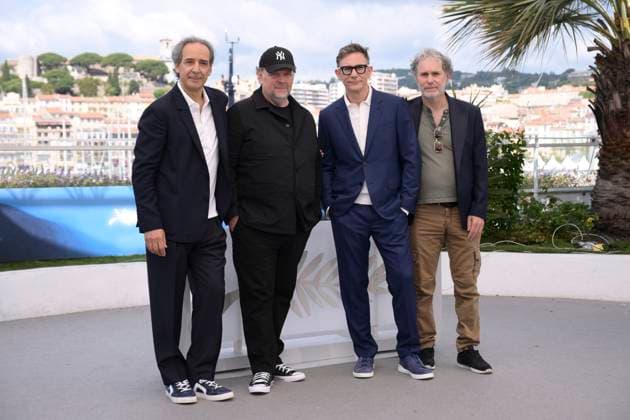 CANNES, FRANCE MAY 25 G D Alexandre DESPLAT, composer, Grà gory GADEBOIS, vocals, Michel HAZANAVICIUS, director, Serge HAZANAVICIUS, vocals, during the photocall of the film La plus prà cieuse des marchandises in compà tition at the 77th Cannes Film Festival at the Palais des Festivals on May 25, 2024 in Cannes, France CINEMA 77eme Festival de Cannes Photocall 25 05 2024 ValentinaClaret Panoramic
