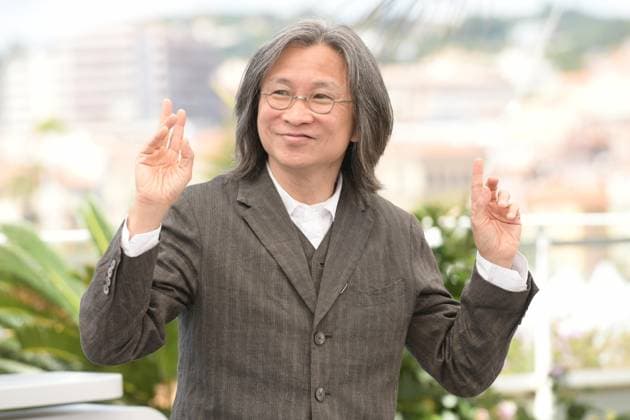 CANNES, FRANCE MAY 25 G D Peter HO SUN CHAN, director, during the photocall of the film She™s got no name projected Hors CompÃ tition at the 77th Cannes Film Festival at the Palais des Festivals on May 25, 2024 in Cannes, France CINEMA 77eme Festival de Cannes Photocall 25 05 2024 ValentinaClaret Panoramic 