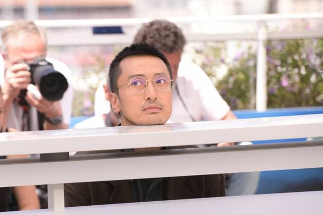 CANNES, FRANCE MAY 25 G D Wang CHUANJUN, actor, during the photocall of the film She™s got no name projected Hors CompÃ tition at the 77th Cannes Film Festival at the Palais des Festivals on May 25, 2024 in Cannes, France CINEMA 77eme Festival de Cannes Photocall 25 05 2024 ValentinaClaret Panoramic 