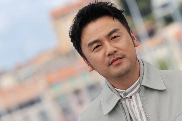 Cannes - She s Got No Name Photocall Lei Jiayin attends the She s Got No Name Photocall at the 77th annual Cannes Film Festival at Palais des Festivals on May 25, 2024 in Cannes, France Photo by Shootpix ABACAPRESS.COM Cannes France  Copyright: xShootpix ABACAx