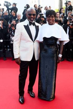 CC MontÃ e des marches pour la cÃ rÃ monie de clÃ ture du 77eme Festival International du Film de Cannes au Palais des Festivals Ã Cannes Julius Tennon et sa femme Viola Davis MontÃ e des marches pour la cÃ rÃ monie de clÃ ture du 77eme Festival International du Film de Cannes au Palais des Festivals Ã Cannes Le 25 mai 2024 Christophe Clovis Bestimage Red carpet for the closing ceremony of the 77th Cannes International Film Festival at the Palais des Festivals in Cannes, France On may 25th 2024 Cannes France  Copyright: xChristophexClovisx xBestimagexChristophexClovisx xBestimagex
