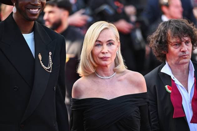 May 25, 2024, Cannes, Cannes, France: President of the Jury Camo ra D or EMMANUELLE Bo°ART attends the Red Carpet of the closing ceremony at the 77th annual Cannes Film Festival at Palais des Festivals on May 25, 2024 in Cannes, France. Cannes France - ZUMAk160 20240525_zip_k160_011 Copyright: xStefanosxKyriazisx
