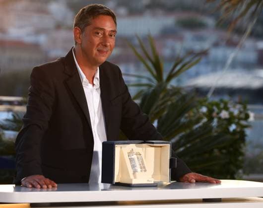 May 25, 2024, Cannes, Cote D azur, France: MIGUEL GOMES wins the Best Director and poses during Winners photocall at the 77th Annual Cannes Film Festival at Palais des Festivals in Cannes, France Cannes France - ZUMAc179 20240525_zep_c179_105 Copyright: xMickaelxChavetx