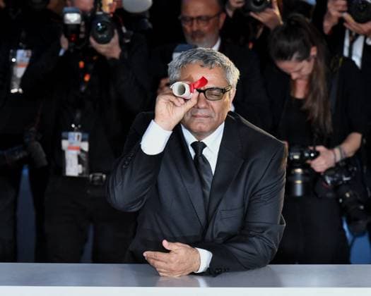 Entertainment Bilder des Tages Cannes, 77th Cannes Film Festival 2024, Palme D Or Winners Photocall Cannes, 77th Cannes Film Festival 2024, Palme D Or Winners Photocall Pictured: Mohammad Rasoulof Cannes France  Copyright: xIPA ABACAx