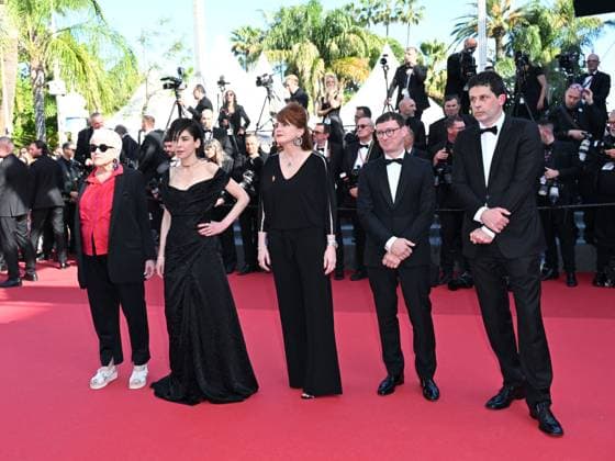 **Cannes, 77th Cannes Film Festival 2024, Final Night, Red Carpet Closing Ceremony. Cannes, 77th Cannes Film Festival 2024, Final Night, Red Carpet Closing Ceremony. In the photo: guest Cannes France  Copyright: xIPA ABACAx