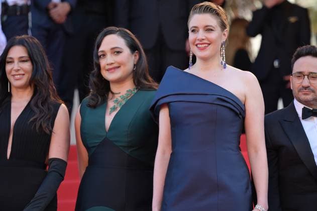 Closing Ceremony premiere at 77th Festival de Cannes - Cannes, France CANNES, FRANCE. May 25, 2024: Lily Gladstone & Greta Gerwig at the Closing Ceremony at the 77th Festival de Cannes. Picture: Paul Smith Featureflash Cannes France  Copyright: xPaulxSmithx xFeatureflashx