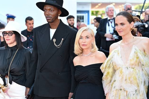 Cannes Closing Ceremony Red Carpet NG Emmanuelle Beart attending the Closing Ceremony Red Carpet at Palais Des Festivals in Cannes, France on May 25 2024 as part of the 77th Cannes Film Festival. Photo by Nicolas Genin ABACAPRESS.COM Cannes France  Copyright: xGeninxNicolas ABACAx