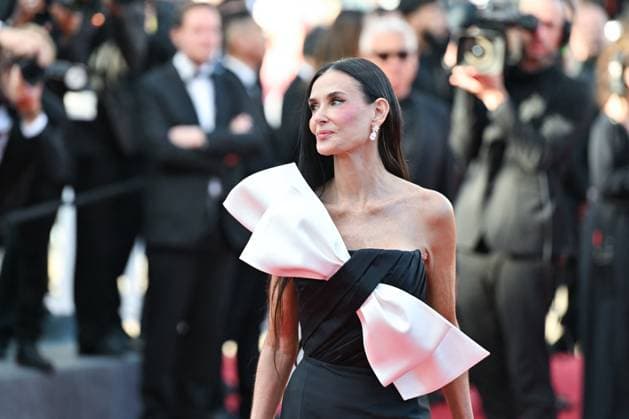 Cannes Closing Ceremony Red Carpet NG Demi Moore attending the Closing Ceremony Red Carpet at Palais Des Festivals in Cannes, France on May 25 2024 as part of the 77th Cannes Film Festival. Photo by Nicolas Genin ABACAPRESS.COM Cannes France  Copyright: xGeninxNicolas ABACAx
