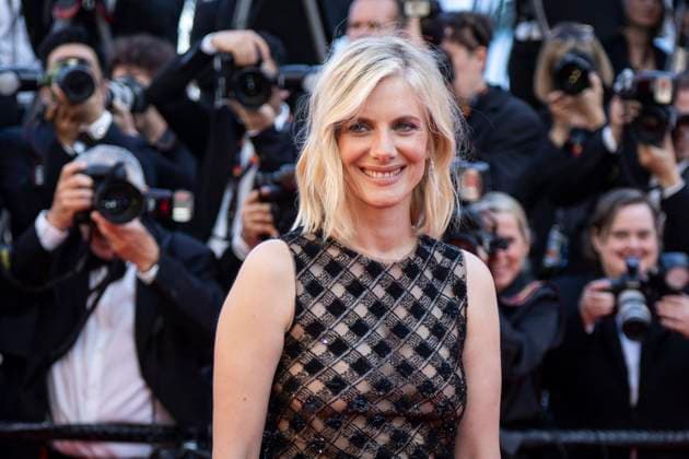 B MontÃ e des marches pour la cÃ rÃ monie de clÃ ture du 77eme Festival International du Film de Cannes au Palais des Festivals Ã Cannes MÃ lanie Laurent MontÃ e des marches pour la cÃ rÃ monie de clÃ ture du 77eme Festival International du Film de Cannes au Palais des Festivals Ã Cannes On may 25th 2024 Olivier Borde Bestimage Red carpet for the closing ceremony of the 77th Cannes International Film Festival at the Palais des Festivals in Cannes, France On may 25th 2024 Cannes France  Copyright: xOLIVIERxBORDEx xBESTIMAGExOLIVIERxBORDEx xBESTIMAGEx