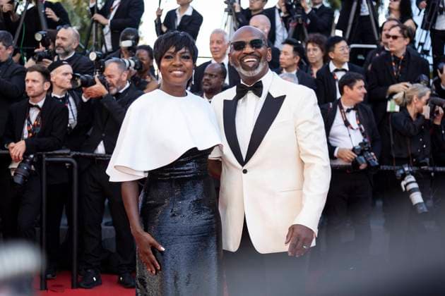 B MontÃ e des marches pour la cÃ rÃ monie de clÃ ture du 77eme Festival International du Film de Cannes au Palais des Festivals Ã Cannes Viola Davis et son mari Julius Tennon MontÃ e des marches pour la cÃ rÃ monie de clÃ ture du 77eme Festival International du Film de Cannes au Palais des Festivals Ã Cannes Le 25 mai 2024 Olivier Borde Bestimage Red carpet for the closing ceremony of the 77th Cannes International Film Festival at the Palais des Festivals in Cannes, France On may 25th 2024 Cannes France  Copyright: xOLIVIERxBORDEx xBESTIMAGExOLIVIERxBORDEx xBESTIMAGEx