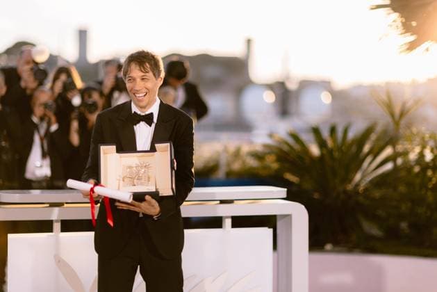 77eme Festival International du Film de Cannes Photocall des palmes et laureats 77th International Cannes Film Festival Photocall with winners 305537 2024 05 25 Alpes Maritimes Cannes France Baker, Sean  Copyright: xTerencexBaelenx STAR_305537_035