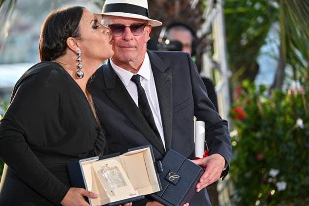 Cannes 2024 Winners Photocall Karla Sofia Gascon, Jacques Audiard at the Winners Photocall during the 77th Cannes Film Festival in Cannes, France on May 25, 2024. Photo by Julien Reynaud APS-Medias ABACAPRESS.COM Cannes France  Copyright: xReynaudxJulien APS-Medias ABACAx