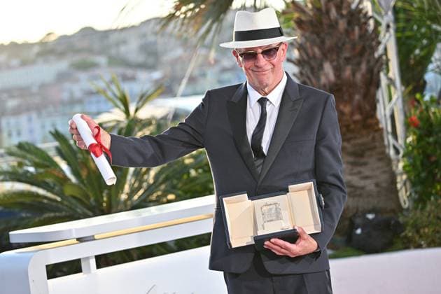 Cannes 2024 Winners Photocall Jacques Audiard at the Winners Photocall during the 77th Cannes Film Festival in Cannes, France on May 25, 2024. Photo by Julien Reynaud APS-Medias ABACAPRESS.COM Cannes France  Copyright: xReynaudxJulien APS-Medias ABACAx