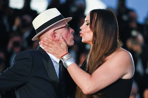 Cannes Winners Photocall Jacques Audiard poses with the Jury Prize Award for Emilia Perez and Karla Sofia Gascon poses with the Best Actress Award for Emilia Perez during the Winners Photocall as part of the 77th Cannes International Film Festival in Cannes, France on May 25, 2024. Photo by Aurore Marechal ABACAPRESS.COM Cannes France  Copyright: xMarechalxAurore ABACAx