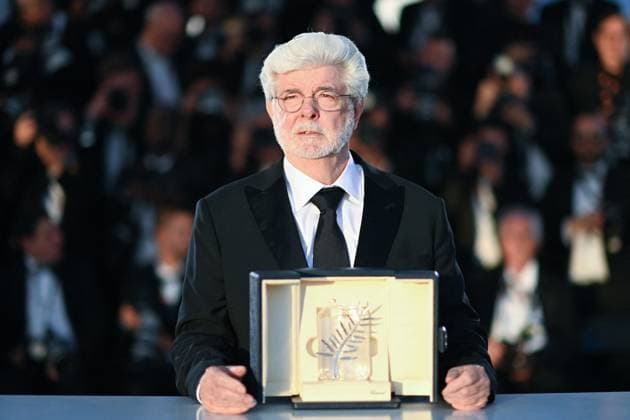 Cannes Winners Photocall George Lucas poses with the Honorary Palme D?Or Award during the Winners Photocall as part of the 77th Cannes International Film Festival in Cannes, France on May 25, 2024. Photo by Aurore Marechal ABACAPRESS.COM Cannes France  Copyright: xMarechalxAurore ABACAx