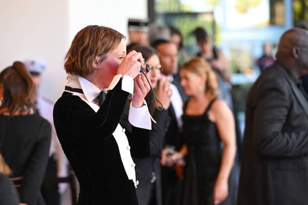 77eme Festival International du Film de Cannes MontÃ e des marches de cloture 77th International Cannes Film Festival Closing Red Carpet 305535 2024 05 25 Cannes France Krieps, Vicky  Copyright: xSergexArnalx xStarfacex STAR_305535_027