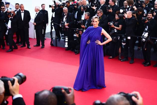 May 25, 2024, Cannes, France: Andie MacDowell attends the Red Carpet of the closing ceremony at the 77th annual Cannes Film Festival at Palais des Festivals on May 25, 2024 in Cannes, France. Cannes France - ZUMAz156 20240525_zip_z156_060 Copyright: xBeataxZawrzelx
