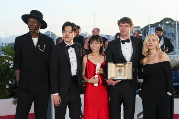 Photocall of the Palmes at the 77th Cannes International Film Festival at the Palais des Festivals in Cannes Baloji, Wei Liang Chiang and You Qiao Yin Special mention of the camÃ ra d?or for Â Mongrel Â Halfdan Ullmann Tondel Un certain regard CamÃ ra d?or for Â Armand Â Emmanuelle BÃ art Photocall of the awards winners of the 77th Cannes International Film Festival at the Palais des Festivals in Cannes On may 25th 2024 Christophe Clovis Bestimage Photocall of the awards winners of the 77th Cannes International Film Festival at the Palais des Festivals in Cannes, France On may 25th 2024 Cannes France  Copyright: xChristophexClovisx xBestimagexChristophexClovisx xBestimagex
