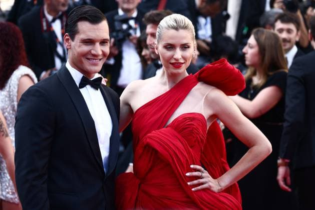 May 25, 2024, Cannes, France: Lena Gercke and Wincent Weiss attend the Red Carpet of the closing ceremony at the 77th annual Cannes Film Festival at Palais des Festivals on May 25, 2024 in Cannes, France. Cannes France - ZUMAz156 20240525_zip_z156_071 Copyright: xBeataxZawrzelx