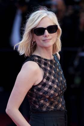 Cannes, France 25th May, 2024 MÃ lanie Laurent attends the Red Carpet of the closing ceremony at the 77th annual Cannes Film Festival at Palais des Festivals on May 25, 2024 in Cannes, France CINEMA 77eme Festival de Cannes Red Carpet Closing Ceremony 25 05 2024 NorbertScanella Panoramic 