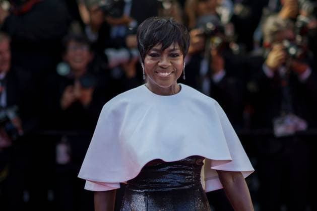 Cannes, France 25th May, 2024 Viola Davis attends the Red Carpet of the closing ceremony at the 77th annual Cannes Film Festival at Palais des Festivals on May 25, 2024 in Cannes, France CINEMA 77eme Festival de Cannes Red Carpet Closing Ceremony 25 05 2024 NorbertScanella Panoramic 