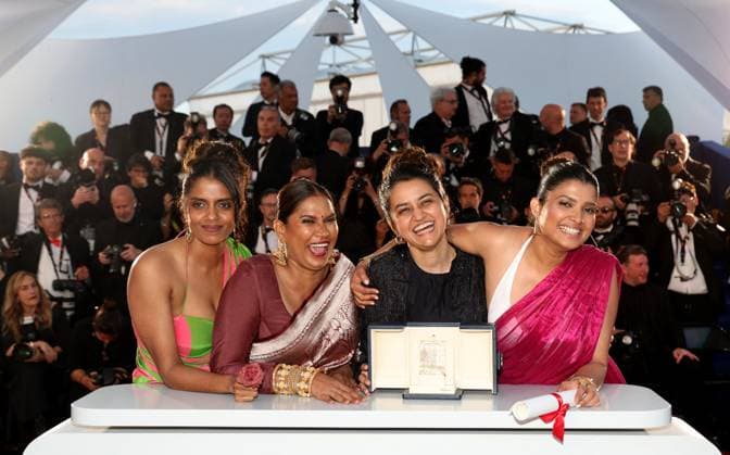 Photocall of the Palmes at the 77th Cannes International Film Festival at the Palais des Festivals Ã Cannes Kani Kusruti, Chhaya Kadam, Payal Kapadia, Divya Prabha Grand Prix for Â All we imagine as light Â Photocall of the awards winners of the 77th Cannes International Film Festival at the Palais des Festivals in Cannes On may 25th 2024 Jacovides Borde Moreau Bestimage Photocall of the awards winners of the 77th Cannes International Film Festival at the Palais des Festivals in Cannes, France On may 25th 2024 Cannes France  Copyright: xJACOVIDES-BORDE-MOREAUx xBESTIMAGExJACOVIDES-BORDE-MOREAUx xBESTIMAGEx