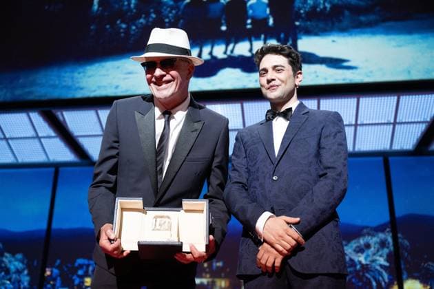 Annual Cannes Film Festival - Closing Ceremony - Cannes DN Jacques Audiard receives the Jury Prize Award for Emilia Perez presented by President of the Un Certain Regard Jury Xavier Dolan during the Closing Ceremony at the 77th annual Cannes Film Festival at Palais des Festivals on May 25, 2024 in Cannes, France. Photo by David NIVIERE ABACAPRESS.COM CANNES France  Copyright: xNivierexDavid ABACAPRESS.COMx