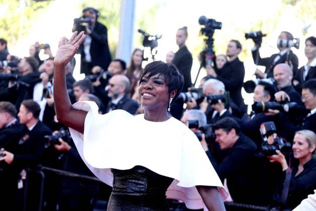 J MontÃ e des marches pour la cÃ rÃ monie de clÃ ture du 77eme Festival International du Film de Cannes au Palais des Festivals Ã Cannes Viola Davis MontÃ e des marches pour la cÃ rÃ monie de clÃ ture du 77eme Festival International du Film de Cannes au Palais des Festivals Ã Cannes On may 25th 2024 Jacovides Moreau Bestimage Red carpet for the closing ceremony of the 77th Cannes International Film Festival at the Palais des Festivals in Cannes, France On may 25th 2024 Cannes France  Copyright: xJACOVIDES-MOREAUx xBESTIMAGExJACOVIDES-MOREAUx xBESTIMAGEx