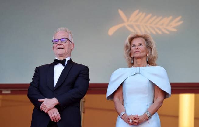 J MontÃ e des marches pour la cÃ rÃ monie de clÃ ture du 77eme Festival International du Film de Cannes au Palais des Festivals Ã Cannes Thierry FrÃ maux, Iris Knobloch MontÃ e des marches pour la cÃ rÃ monie de clÃ ture du 77eme Festival International du Film de Cannes au Palais des Festivals Ã Cannes Le 25 mai 2024 Jacovides Moreau Bestimage Red carpet for the closing ceremony of the 77th Cannes International Film Festival at the Palais des Festivals in Cannes, France On may 25th 2024 Cannes France  Copyright: xJACOVIDES-MOREAUx xBESTIMAGExJACOVIDES-MOREAUx xBESTIMAGEx