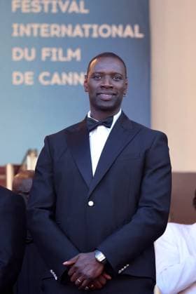 J MontÃ e des marches pour la cÃ rÃ monie de clÃ ture du 77eme Festival International du Film de Cannes au Palais des Festivals Ã Cannes Omar Sy MontÃ e des marches pour la cÃ rÃ monie de clÃ ture du 77eme Festival International du Film de Cannes au Palais des Festivals Ã Cannes On may 25th 2024 Jacovides Moreau Bestimage Red carpet for the closing ceremony of the 77th Cannes International Film Festival at the Palais des Festivals in Cannes, France On may 25th 2024 Cannes France  Copyright: xJACOVIDES-MOREAUx xBESTIMAGExJACOVIDES-MOREAUx xBESTIMAGEx