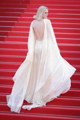 Cannes Closing Ceremony DB Elle Fanning attending the Red Carpet of the closing ceremony at the 77th annual Cannes Film Festival at Palais des Festivals on May 25, 2024 in Cannes, France. Photo by David Boyer ABACAPRESS.COM Cannes France  Copyright: xBoyerxDavid ABACAx
